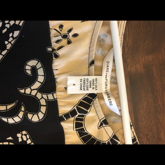 Diane von Furstenberg Zola Dress - Picture 3 of 4